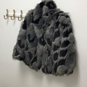 Love token Wendi Stylish Faux Fur Animal Print Jacket